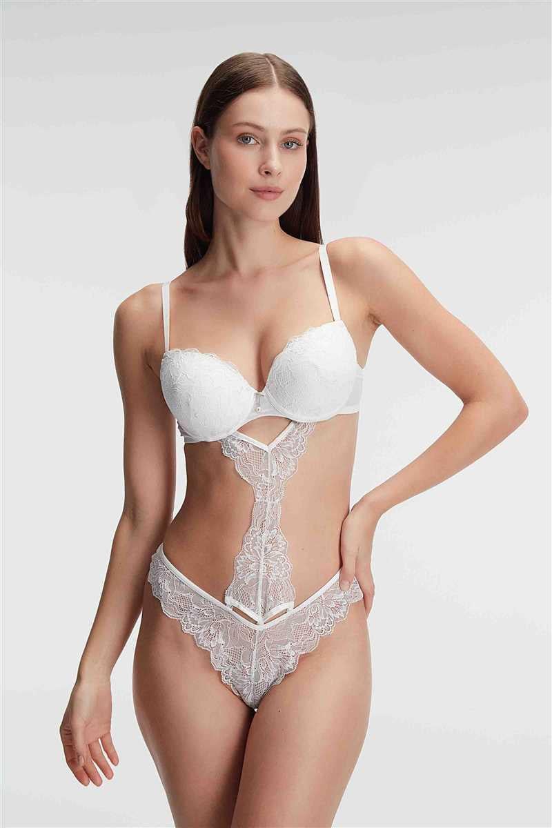 Arias Closet Fantezi Destekli Balenli Kaplı Dantel Detaylı Sütyen Slip İç Çamaşırı Takımı Arias Closet Fantezi Destekli Balenli Kaplı Dantel Detaylı Sütyen Slip İç Çamaşırı Takımı
