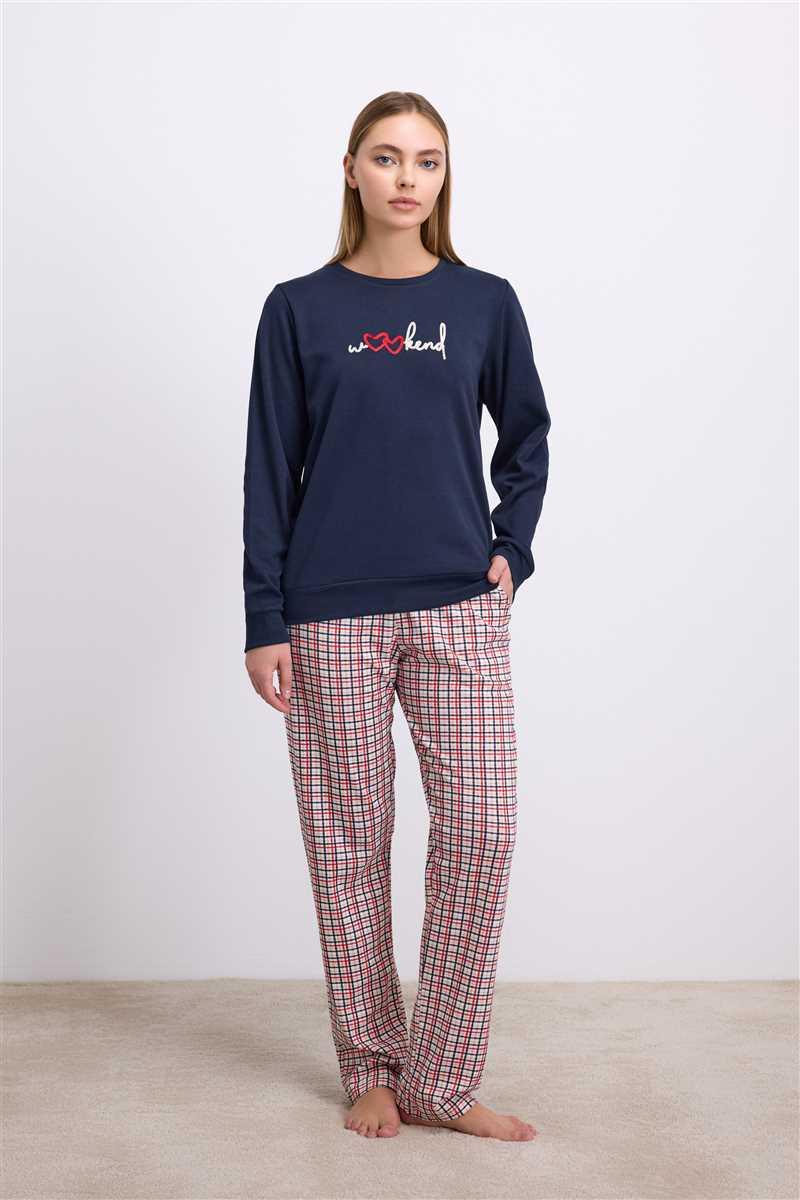 Arias Closet %100 Pamuklu Uzun Kol Sweatshirt ve Ekose Pantolon Pijama Takımı Arias Closet %100 Pamuklu Uzun Kol Sweatshirt ve Ekose Pantolon Pijama Takımı