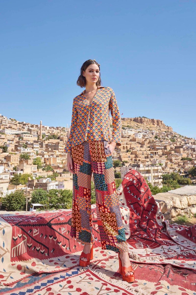 Arias Closet Etnik Desenli Saten Alt Üst Takım Arias Closet Etnik Desenli Saten Alt Üst Takım