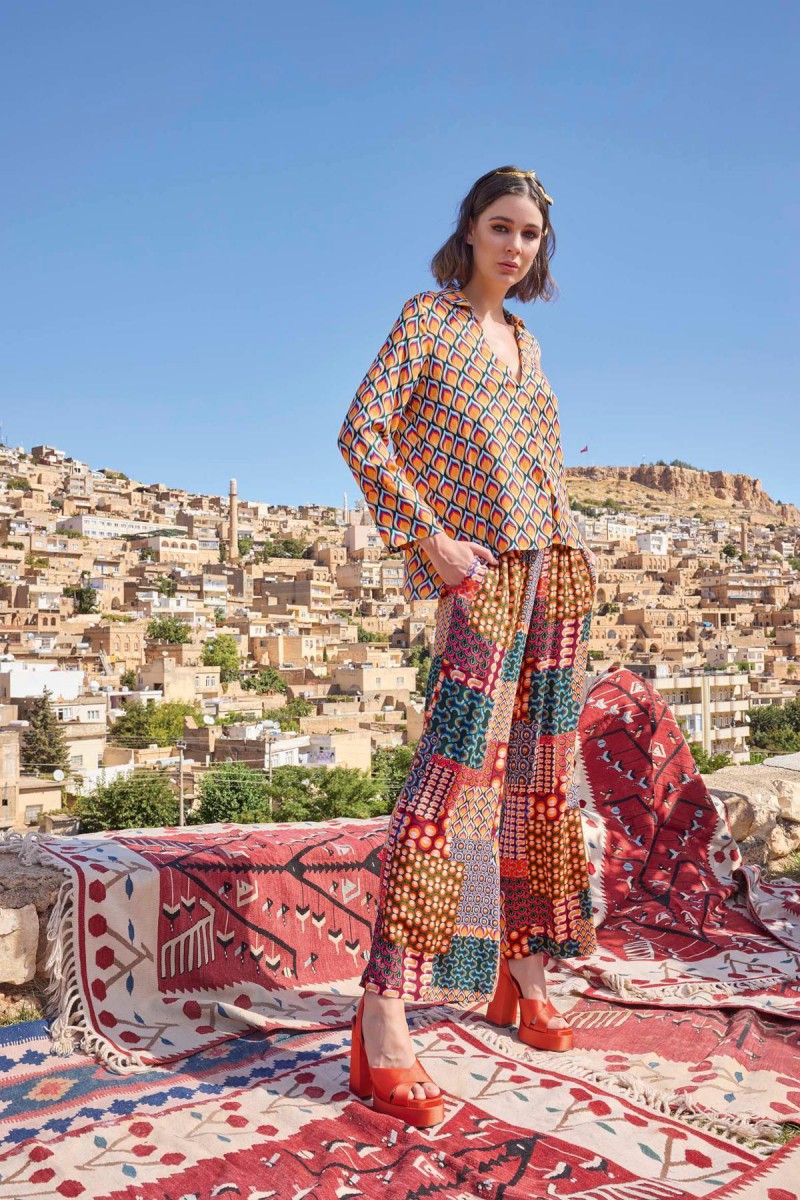 Arias Closet Etnik Desenli Saten Alt Üst Takım Arias Closet Etnik Desenli Saten Alt Üst Takım