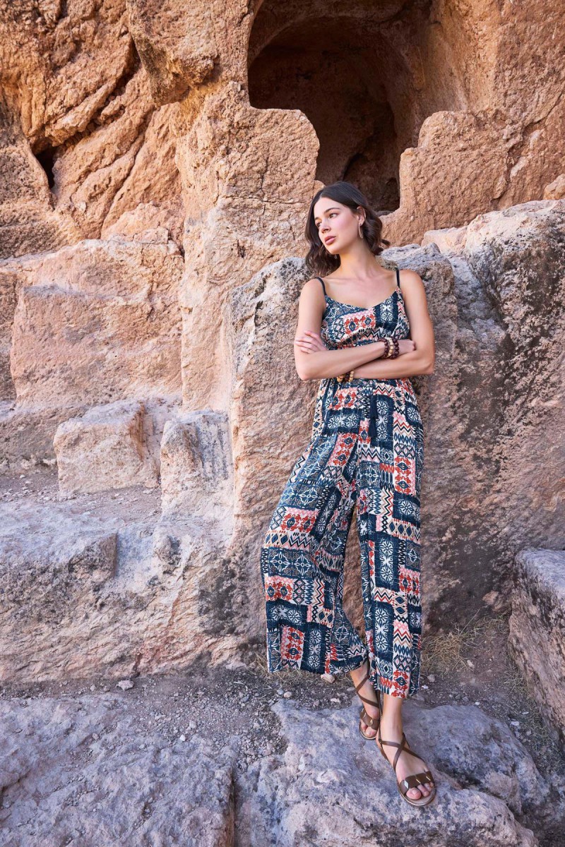 Arias Closet Etnik Desenli Tulum Arias Closet Etnik Desenli Tulum