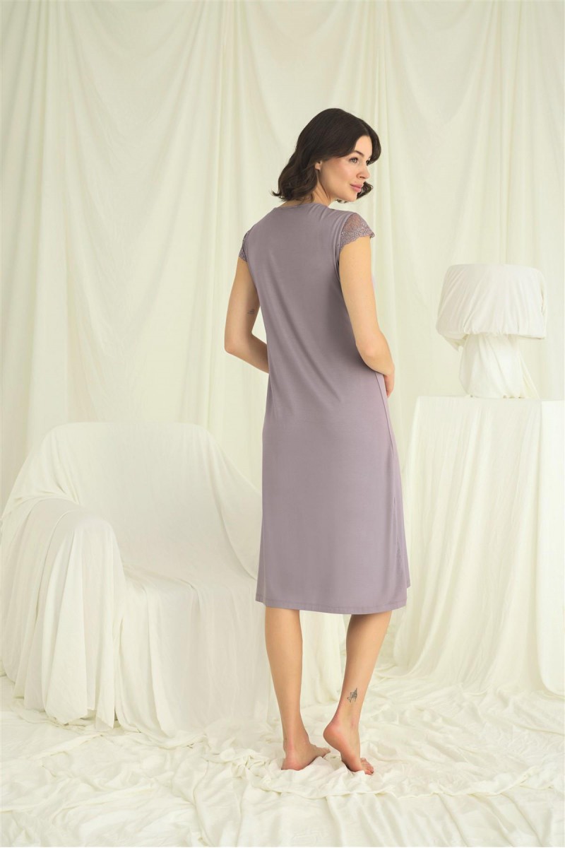 Arias Closet Kolu Omzu ve Yakası Dantelli Önü Düğmeli Gecelik Arias Closet Kolu Omzu ve Yakası Dantelli Önü Düğmeli Gecelik