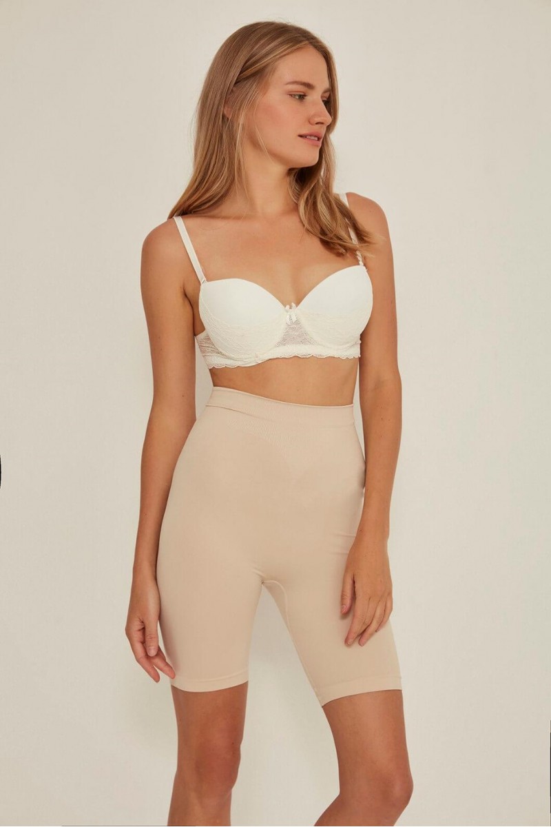 Arias Closet Ten MI Emay 3005 Soft Uzun Paçalı Boxer Korse Arias Closet Ten MI Emay 3005 Soft Uzun Paçalı Boxer Korse