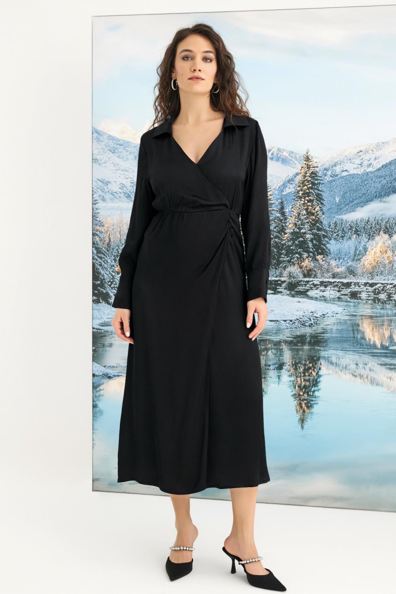 Arias Closet %100 Viskon Uzun Kollu Saten Elbise Arias Closet %100 Viskon Uzun Kollu Saten Elbise