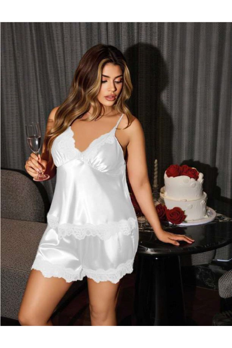 Arias Closet Büyük Beden Beyaz Dantel İşlemeli Saten Şortlu Takım Arias Closet Büyük Beden Beyaz Dantel İşlemeli Saten Şortlu Takım
