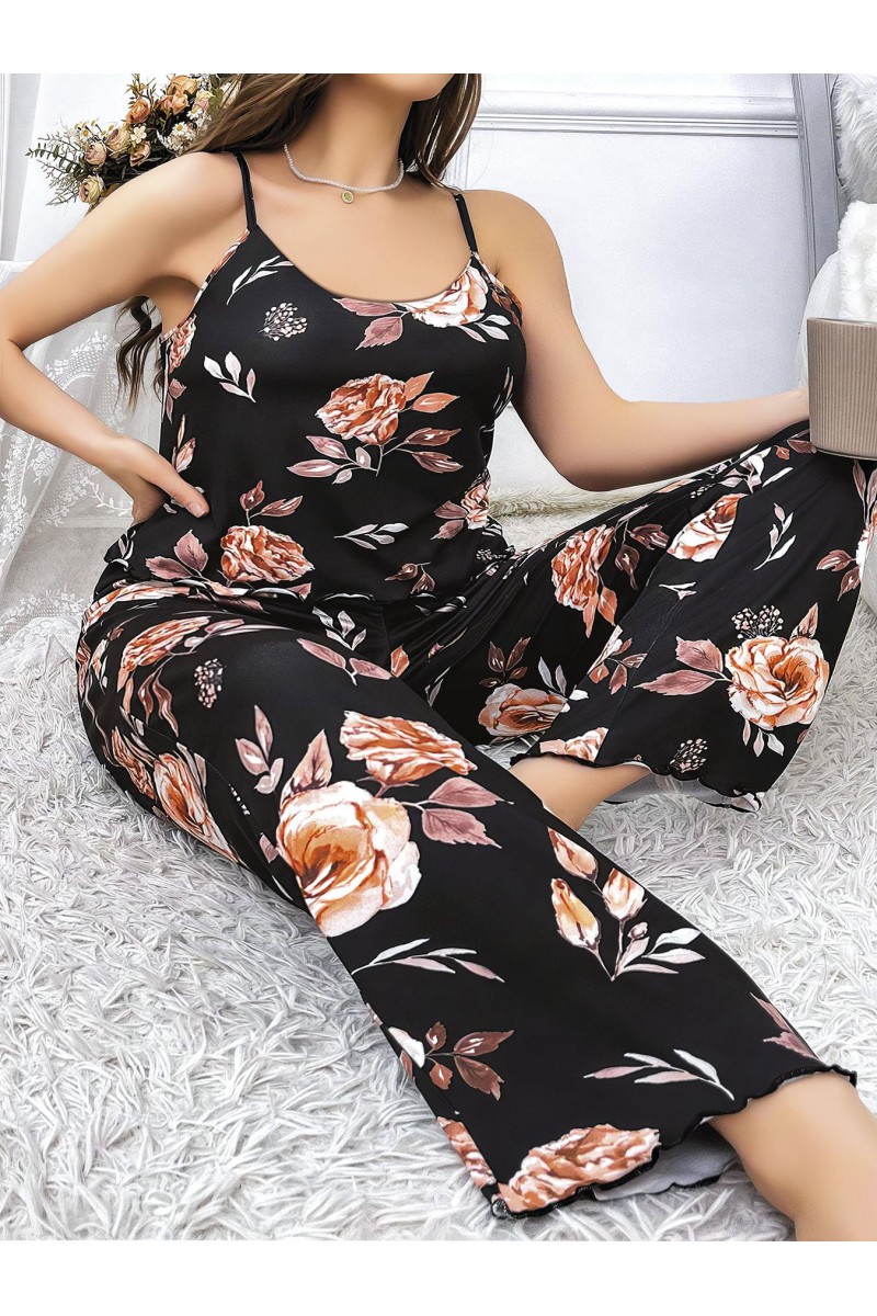 Arias Closet Büyük Beden Siyah Üstüne Çiçek Desenli İnce Askılı 2li Pijama Takımı Arias Closet Büyük Beden Siyah Üstüne Çiçek Desenli İnce Askılı 2li Pijama Takımı