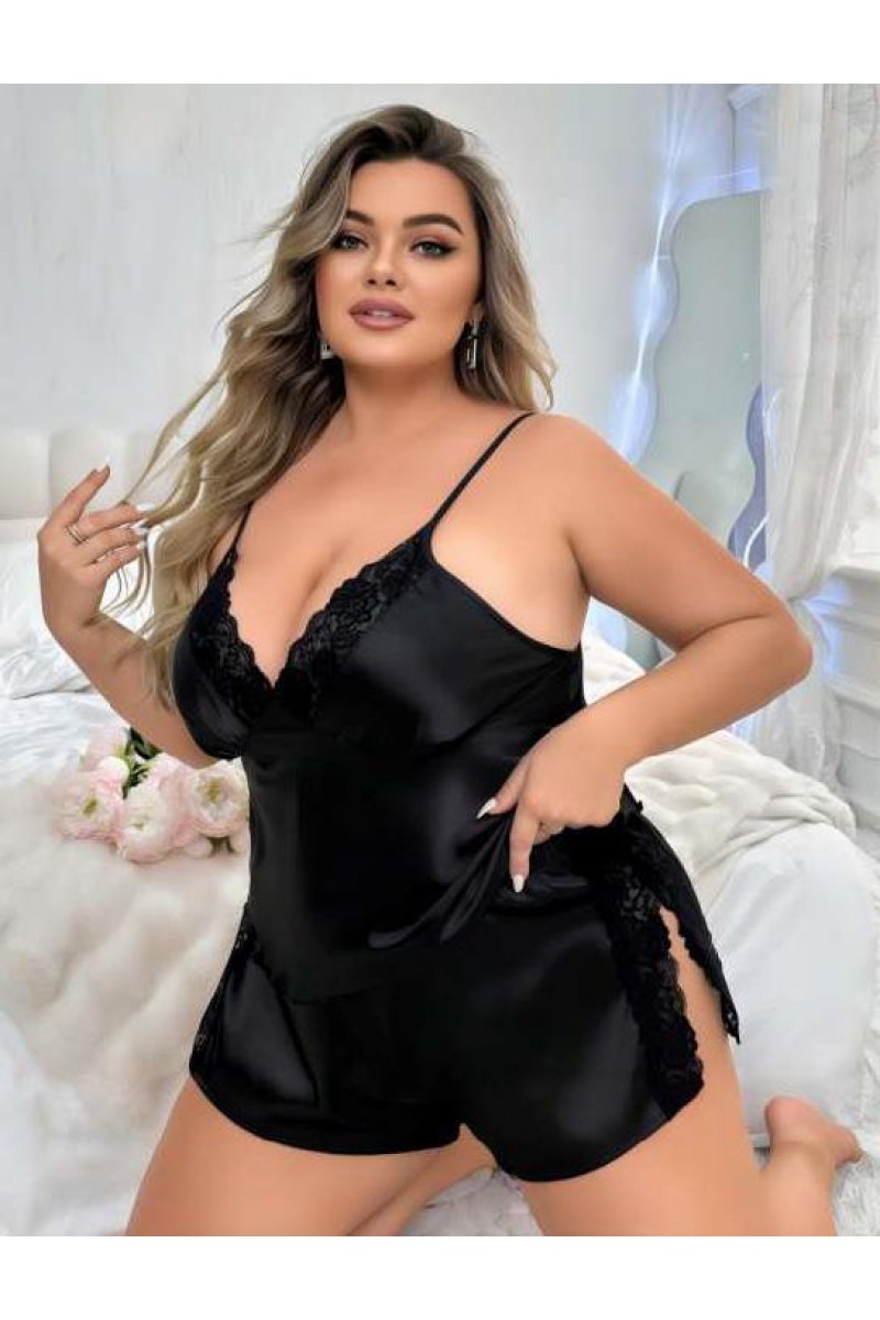 Arias Closet Büyük Beden Siyah Yırtmaç Dantel İşlemeli Saten Şortlu Takım