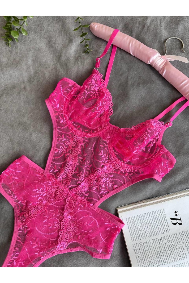 Arias Closet Çiçek Desenli Pembe Bodysuit