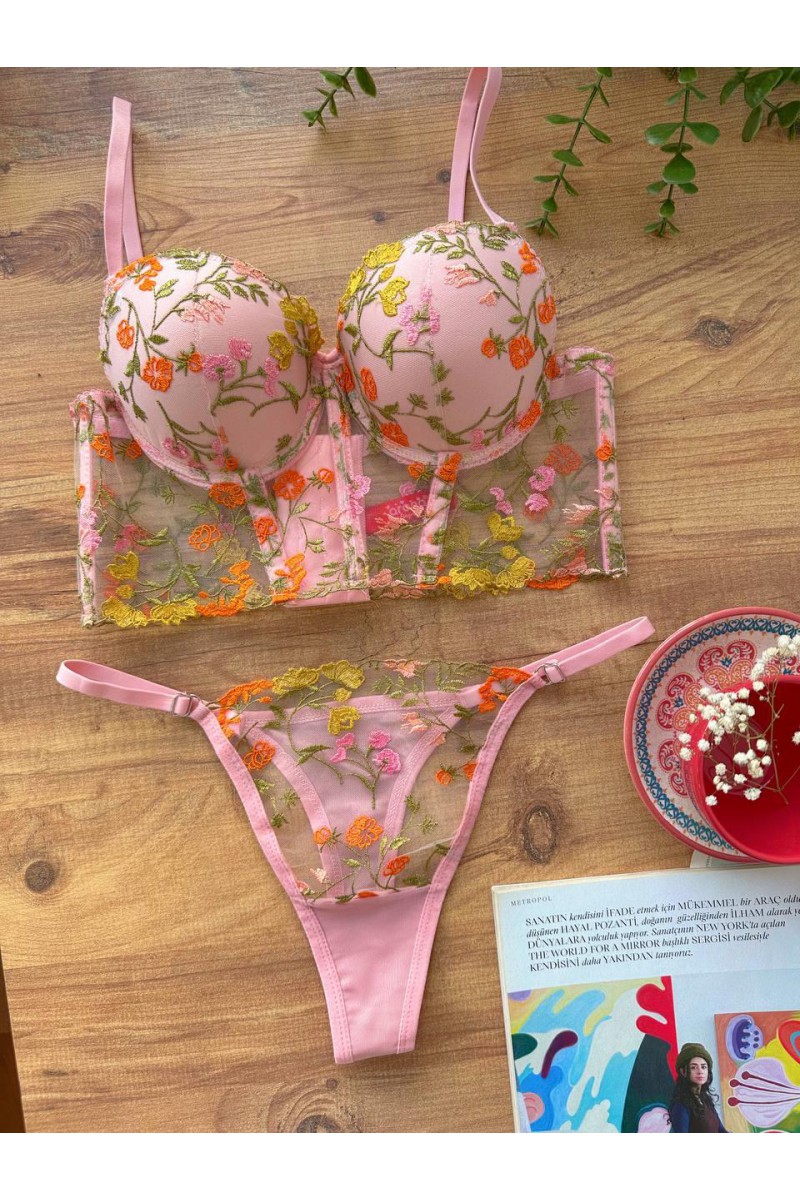 Arias Closet Özel Tasarım Pembe Dantel İşlemeli Çiçek Desenli Destekli Bralet Takımı