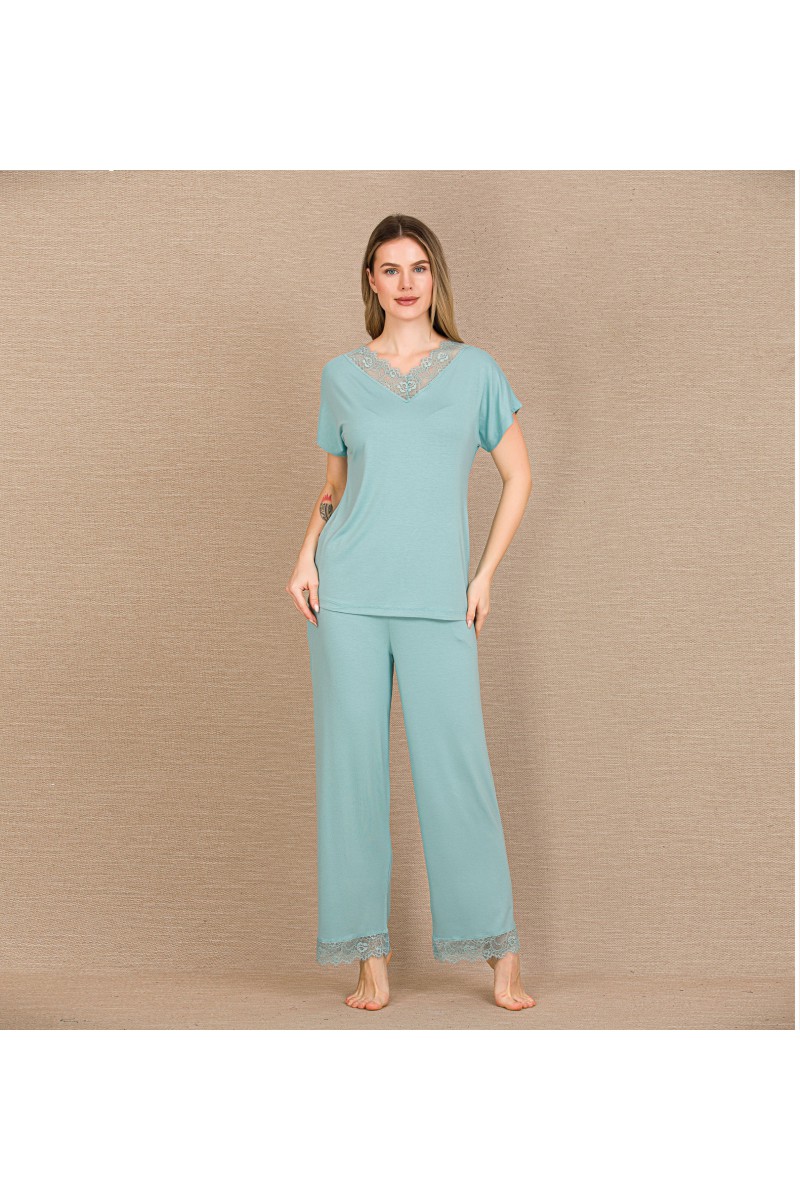 Viskon Şık Tasarım Dantel İşlemeli Mint Yeşil Kısa Kol Pijama Takımı Viskon Şık Tasarım Dantel İşlemeli Mint Yeşil Kısa Kol Pijama Takımı