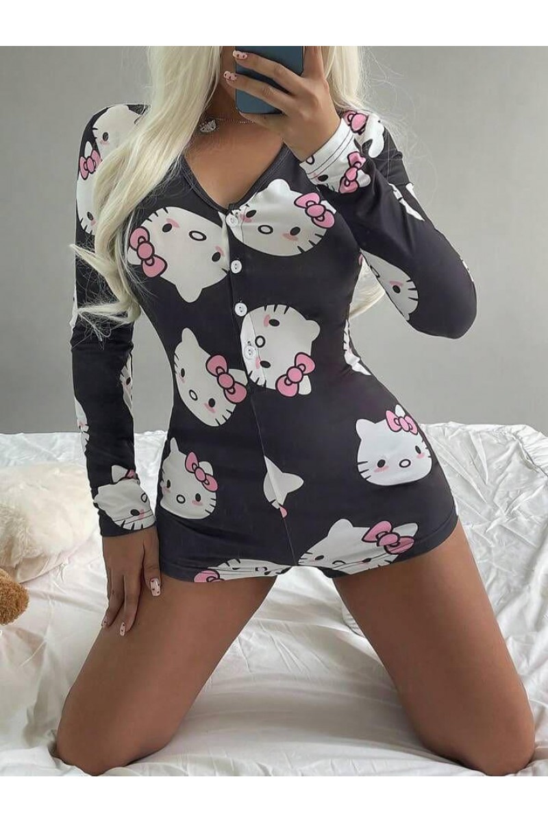 Arias Closet Pamuklu Siyah Hello Kitty Desenli Düğmeli Uzun Kol Tulum Pijama Arias Closet Pamuklu Siyah Hello Kitty Desenli Düğmeli Uzun Kol Tulum Pijama
